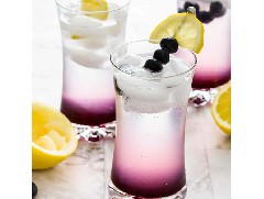 夏季特飲之藍(lán)莓伏特加雞尾酒！
